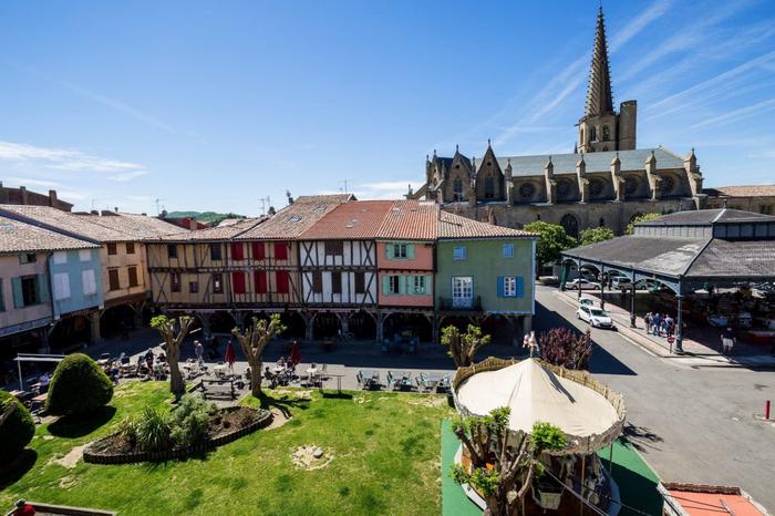 Mirepoix - Immobilier - CENTURY 21 Immo Sud - maison - résidence secondaire - résidence à l'année - avenir - investissement