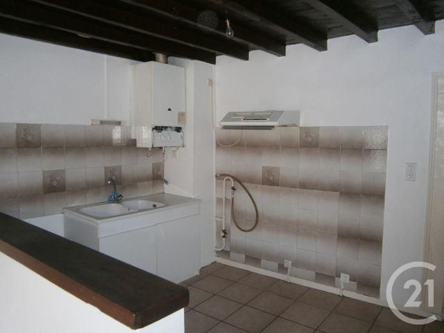 Afficher la photo en grand Appartement F3 à louer - 5 pièces - 62.0 m2 - MIREPOIX - 09 - MIDI-PYRENEES - Century 21 Immo Sud