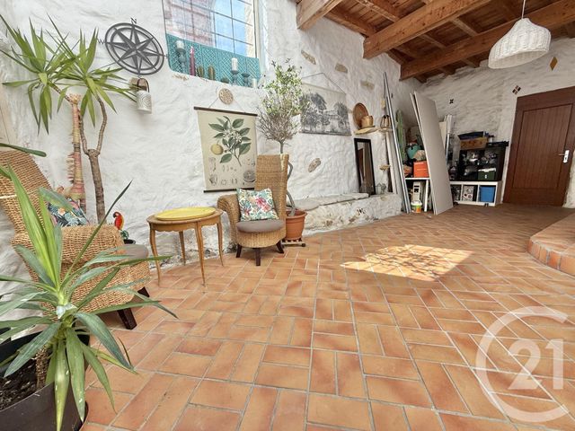 Afficher la photo en grand maison à vendre - 6 pièces - 220.0 m2 - STE COLOMBE SUR L HERS - 11 - LANGUEDOC-ROUSSILLON - Century 21 Immo Sud