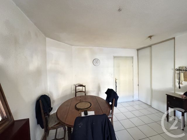 Appartement F2 à vendre - 2 pièces - 45.6 m2 - LAVELANET - 09 - MIDI-PYRENEES - Century 21 Immo Sud