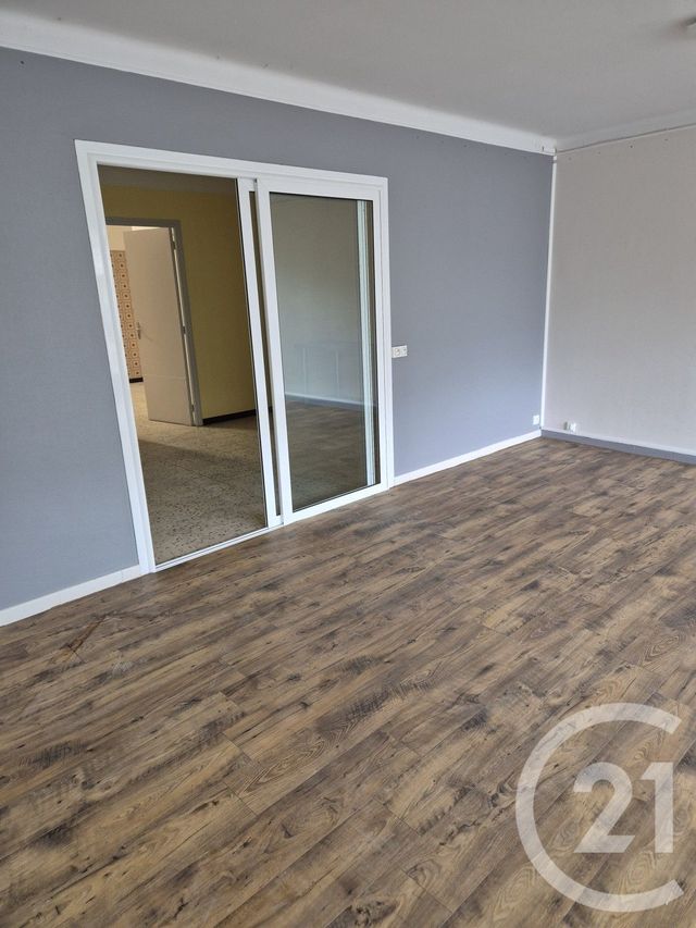 commerce à louer - 150.0 m2 - LAROQUE D OLMES - 09 - MIDI-PYRENEES - Century 21 Immo Sud