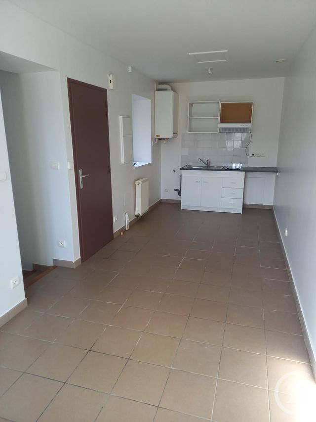 Appartement T2 à louer - 2 pièces - 33.17 m2 - LAROQUE D OLMES - 09 - MIDI-PYRENEES - Century 21 Immo Sud