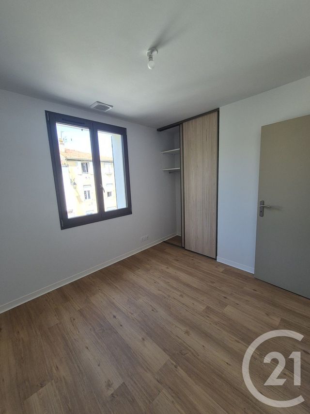 Appartement T3 à louer - 3 pièces - 64.8 m2 - LERAN - 09 - MIDI-PYRENEES - Century 21 Immo Sud