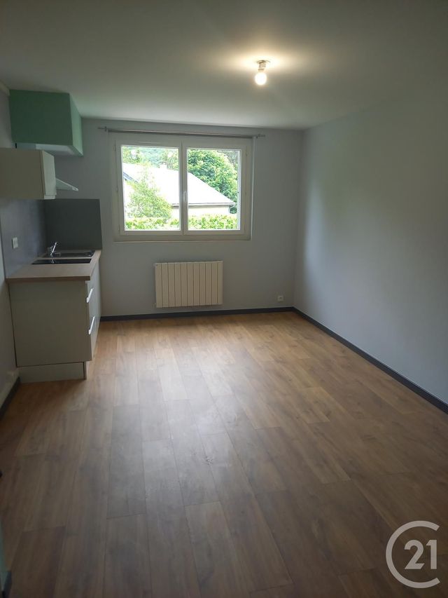 Appartement F2 à louer - 2 pièces - 33.5 m2 - LAVELANET - 09 - MIDI-PYRENEES - Century 21 Immo Sud