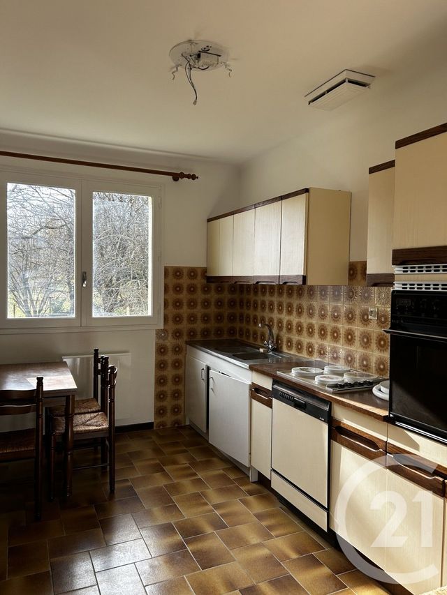 maison à louer - 4 pièces - 96.64 m2 - LAROQUE D OLMES - 09 - MIDI-PYRENEES - Century 21 Immo Sud