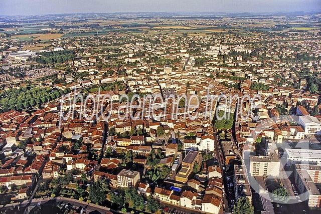 Appartement T2 à louer - 2 pièces - 36.67 m2 - PAMIERS - 09 - MIDI-PYRENEES - Century 21 Immo Sud