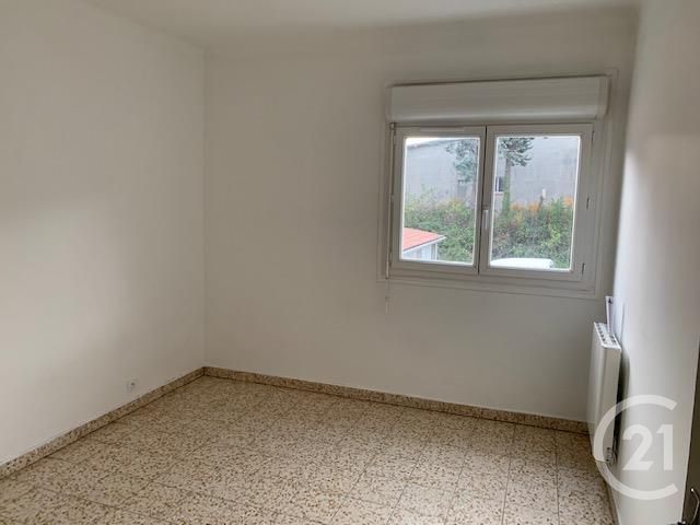 Appartement F5 à louer - 5 pièces - 108.0 m2 - LAROQUE D OLMES - 09 - MIDI-PYRENEES - Century 21 Immo Sud