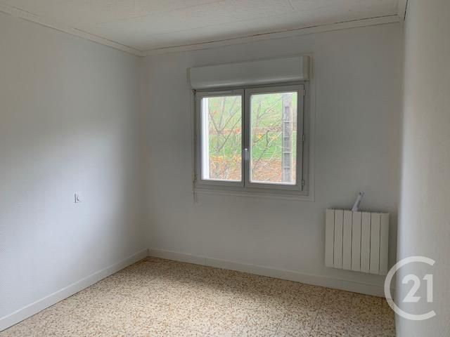Appartement F5 à louer - 5 pièces - 108.0 m2 - LAROQUE D OLMES - 09 - MIDI-PYRENEES - Century 21 Immo Sud