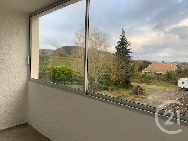 Appartement F5 à louer - 5 pièces - 108.0 m2 - LAROQUE D OLMES - 09 - MIDI-PYRENEES - Century 21 Immo Sud