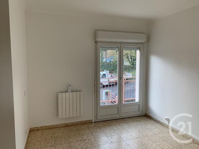 Appartement F5 à louer - 5 pièces - 108.0 m2 - LAROQUE D OLMES - 09 - MIDI-PYRENEES - Century 21 Immo Sud