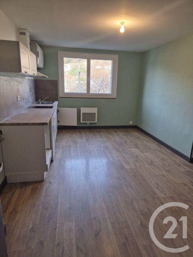 Appartement T2 à louer - 2 pièces - 33.19 m2 - LAVELANET - 09 - MIDI-PYRENEES - Century 21 Immo Sud