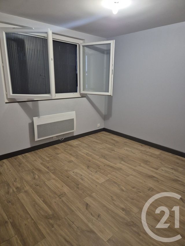 Appartement T2 à louer - 2 pièces - 33.19 m2 - LAVELANET - 09 - MIDI-PYRENEES - Century 21 Immo Sud