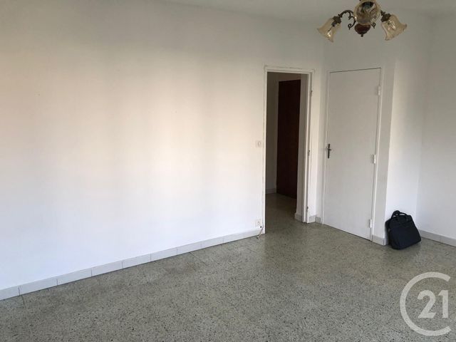 Appartement F3 à louer - 3 pièces - 65.0 m2 - LAVELANET - 09 - MIDI-PYRENEES - Century 21 Immo Sud