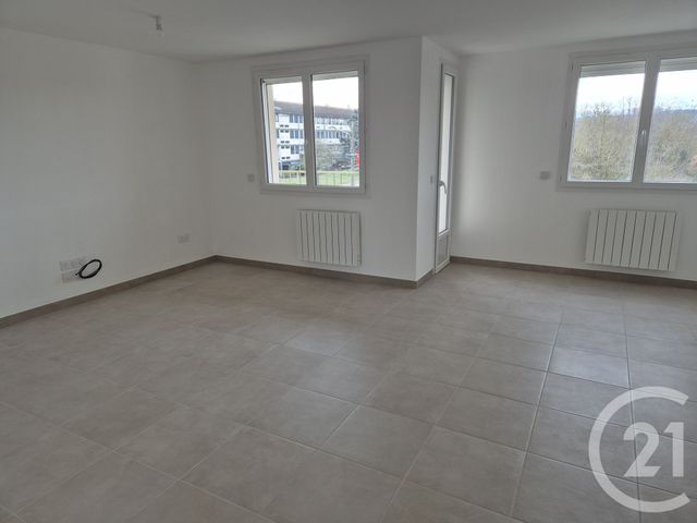 Appartement T3 à louer - 3 pièces - 69.86 m2 - MIREPOIX - 09 - MIDI-PYRENEES - Century 21 Immo Sud
