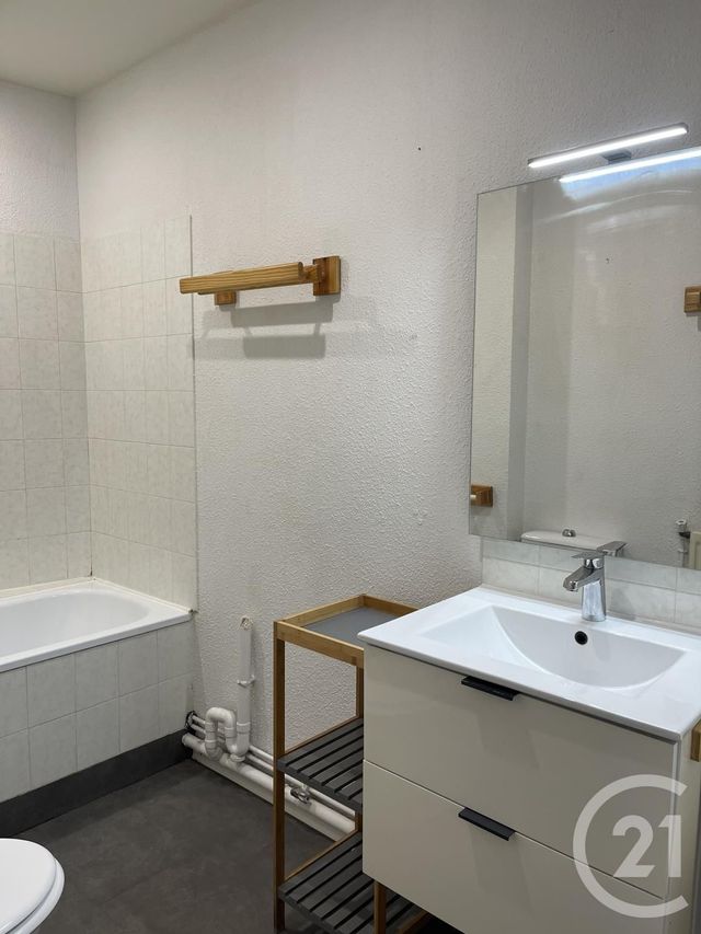 Appartement T2 à louer - 2 pièces - 36.67 m2 - PAMIERS - 09 - MIDI-PYRENEES - Century 21 Immo Sud