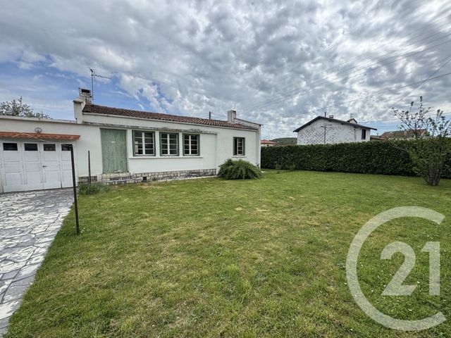 maison à vendre - 5 pièces - 84.1 m2 - LAVELANET - 09 - MIDI-PYRENEES - Century 21 Immo Sud