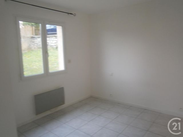 Appartement F4 à louer - 4 pièces - 116.0 m2 - LAVELANET - 09 - MIDI-PYRENEES - Century 21 Immo Sud