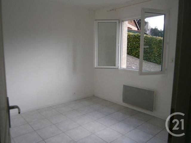 Appartement F4 à louer - 4 pièces - 116.0 m2 - LAVELANET - 09 - MIDI-PYRENEES - Century 21 Immo Sud