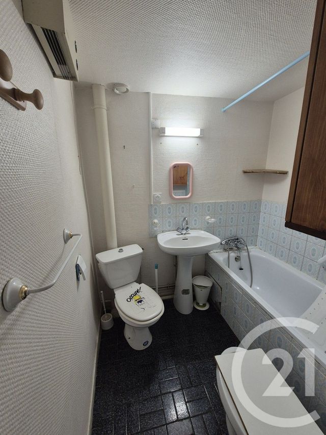 Appartement T3 à louer - 3 pièces - 77.63 m2 - MIREPOIX - 09 - MIDI-PYRENEES - Century 21 Immo Sud