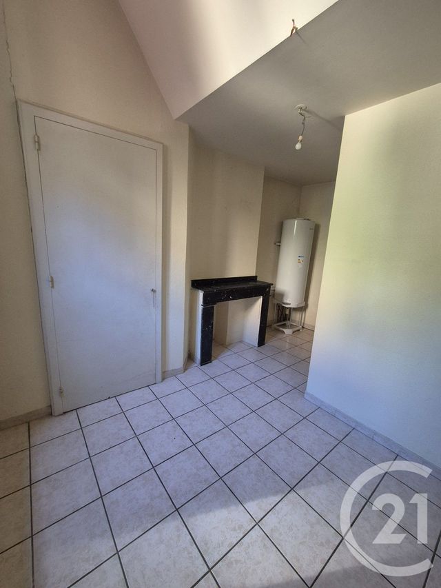 Appartement T3 à louer - 3 pièces - 77.63 m2 - MIREPOIX - 09 - MIDI-PYRENEES - Century 21 Immo Sud