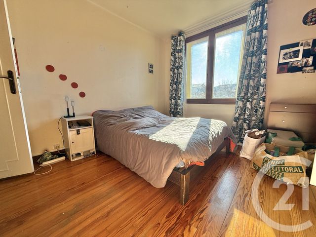 Appartement T3 à louer - 4 pièces - 101.32 m2 - LAVELANET - 09 - MIDI-PYRENEES - Century 21 Immo Sud