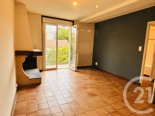 Appartement T3 à louer - 3 pièces - 76.64 m2 - LAVELANET - 09 - MIDI-PYRENEES - Century 21 Immo Sud