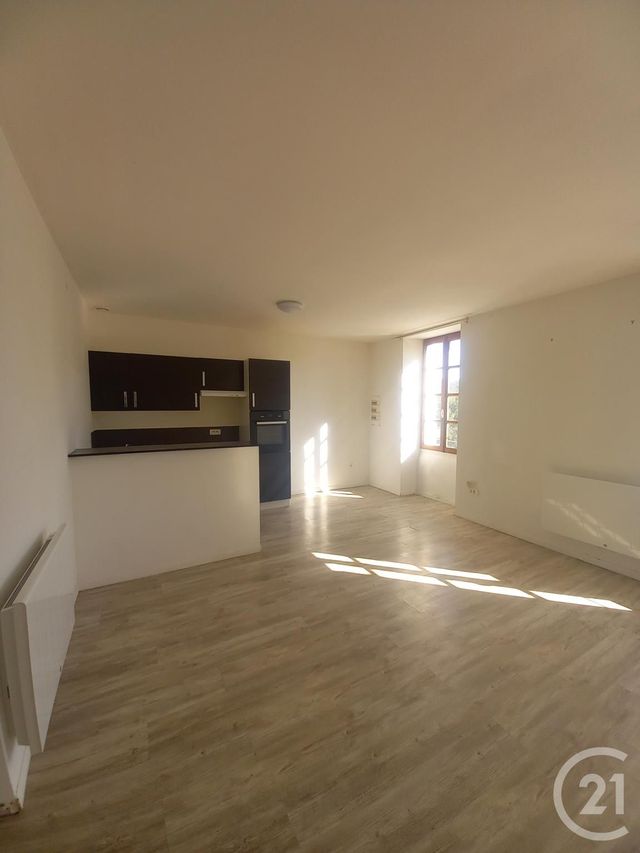 Appartement T3 à louer - 3 pièces - 74.0 m2 - BESSET - 09 - MIDI-PYRENEES - Century 21 Immo Sud