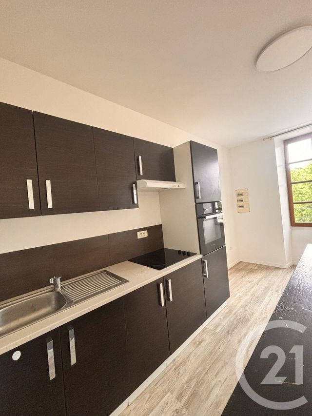 Appartement T3 à louer - 3 pièces - 74.0 m2 - BESSET - 09 - MIDI-PYRENEES - Century 21 Immo Sud