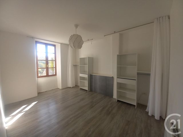 Appartement T3 à louer - 3 pièces - 74.0 m2 - BESSET - 09 - MIDI-PYRENEES - Century 21 Immo Sud