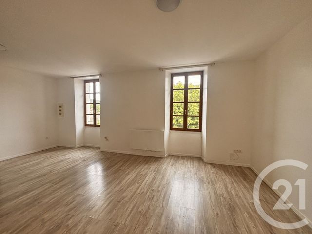 Appartement T3 à louer - 3 pièces - 74.0 m2 - BESSET - 09 - MIDI-PYRENEES - Century 21 Immo Sud