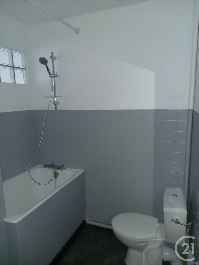 Appartement F1 à louer - 1 pièce - 44.86 m2 - LAVELANET - 09 - MIDI-PYRENEES - Century 21 Immo Sud