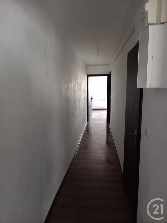 Appartement F1 à louer - 1 pièce - 44.86 m2 - LAVELANET - 09 - MIDI-PYRENEES - Century 21 Immo Sud