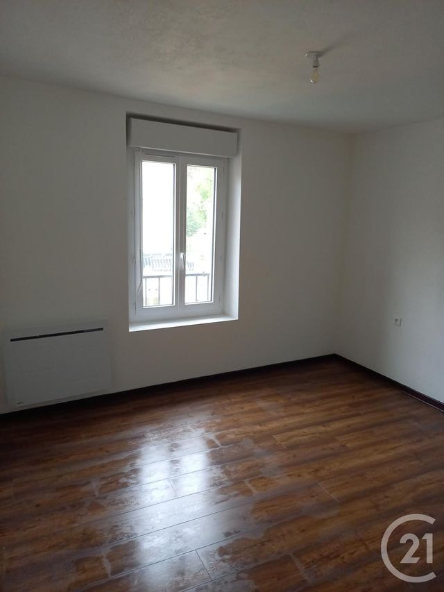 Appartement F1 à louer - 1 pièce - 44.86 m2 - LAVELANET - 09 - MIDI-PYRENEES - Century 21 Immo Sud