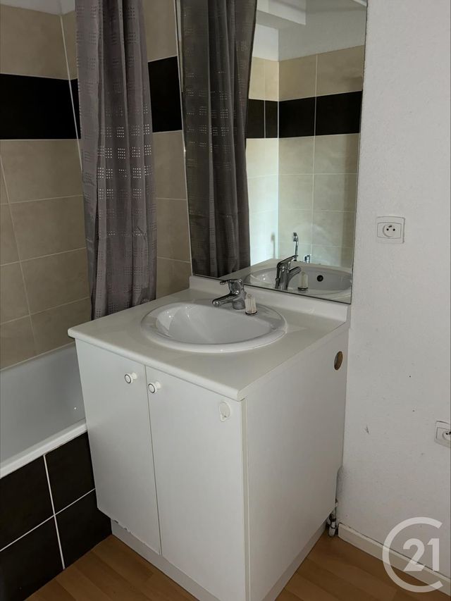 Appartement T2 à louer - 2 pièces - 39.01 m2 - MIREPOIX - 09 - MIDI-PYRENEES - Century 21 Immo Sud
