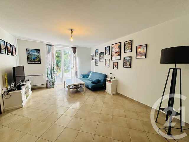 maison à louer - 7 pièces - 189.0 m2 - ESCUEILLENS ET ST JUST - 11 - LANGUEDOC-ROUSSILLON - Century 21 Immo Sud