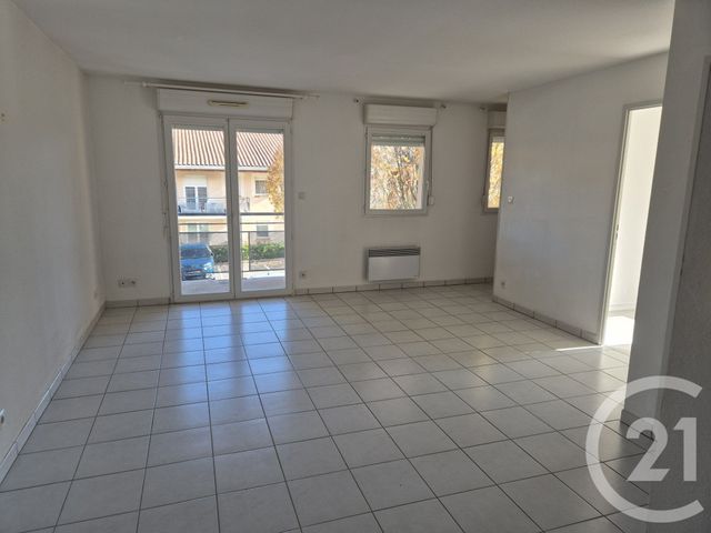 Appartement T2 à louer - 2 pièces - 52.0 m2 - LAVELANET - 09 - MIDI-PYRENEES - Century 21 Immo Sud